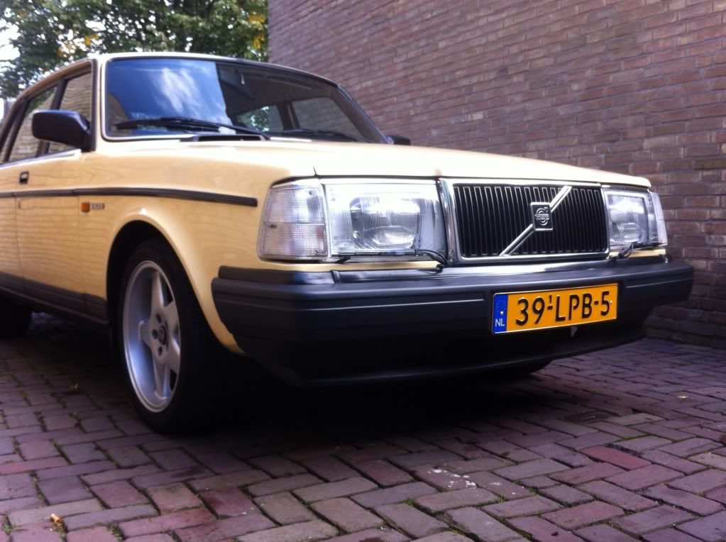 [Afbeelding: 4DB8382A-8752-4FFF-AFF9-6C3464B19965-171...68f638.jpg]