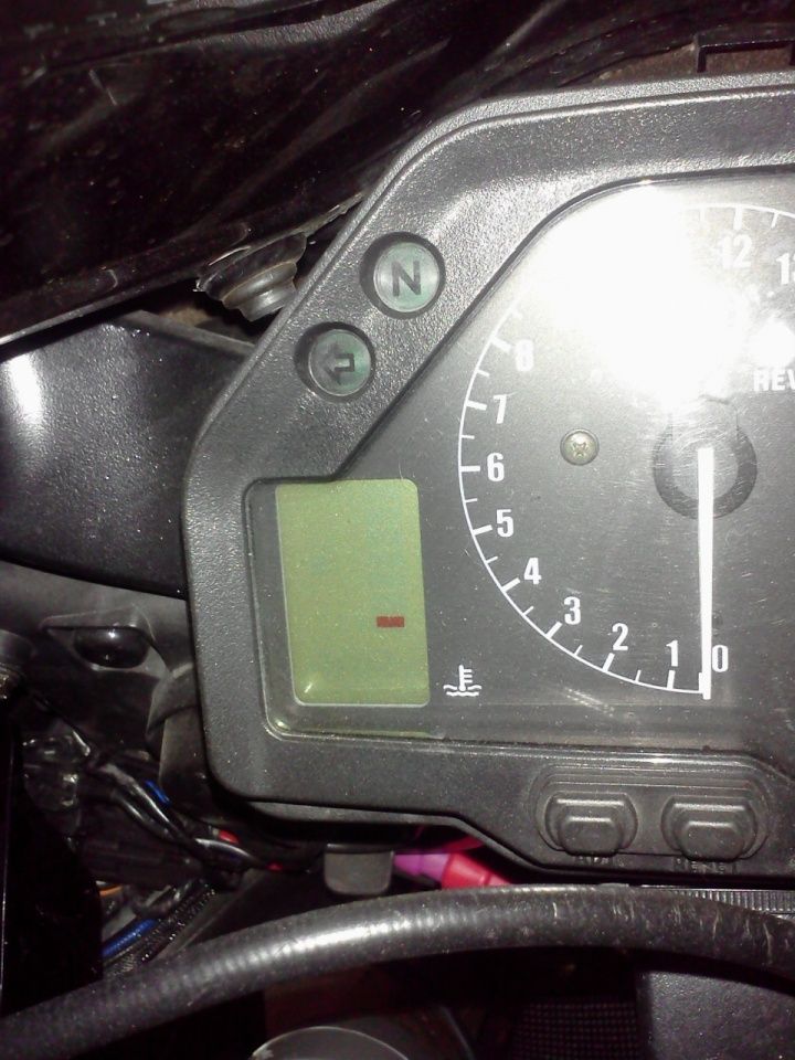 2005 cbr 600rr fuel gauge not displaying? Honda CBR 600RR Forum